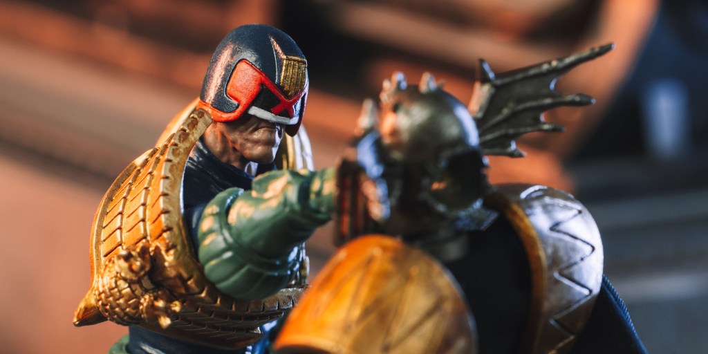 “Gaze into the Fist of Dredd” with new HIYA Toys Action Figure&nbsp;Set